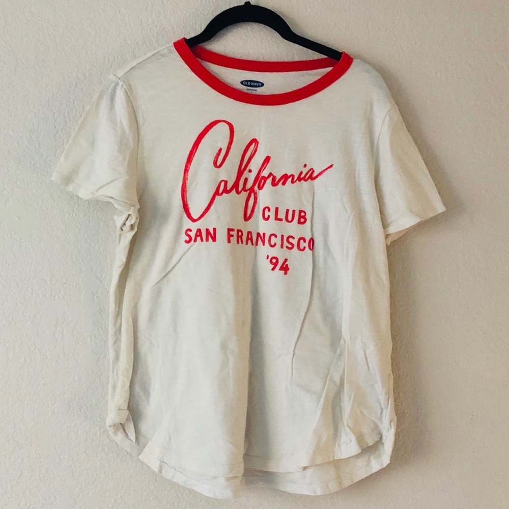 Old Navy tshirt